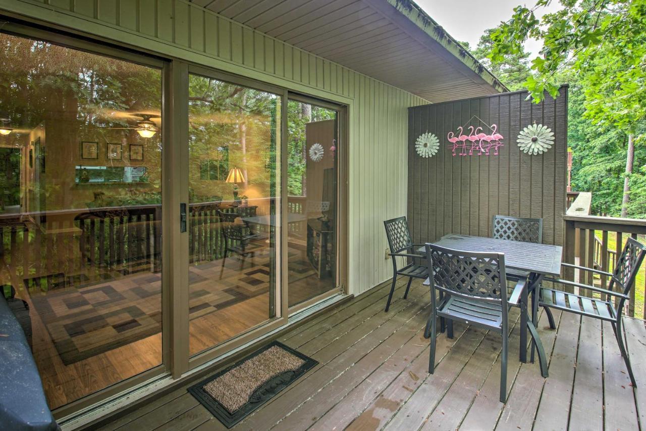 Hot Springs Village Retreat With Deck 3 Mi To Golf! Экстерьер фото