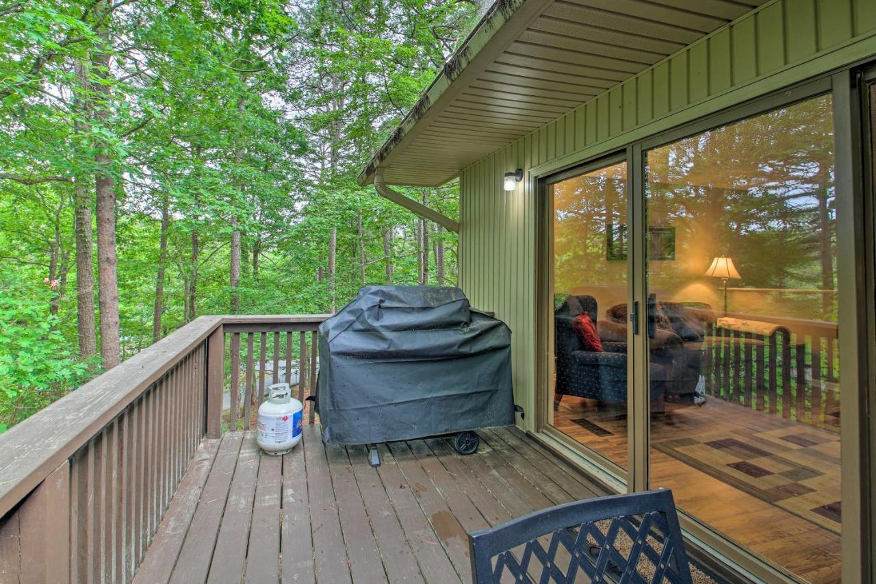 Hot Springs Village Retreat With Deck 3 Mi To Golf! Экстерьер фото